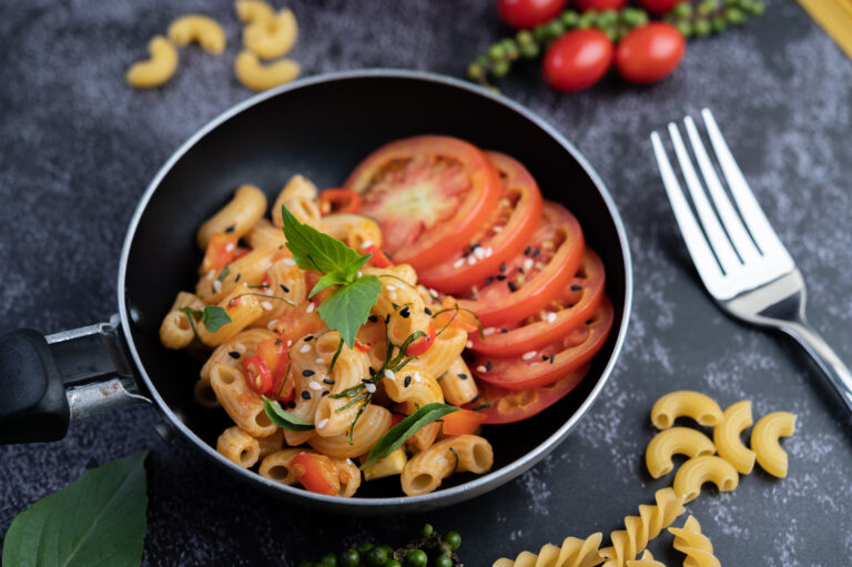 One-Pot Creamy Tomato and Mushroom Pasta Recipe