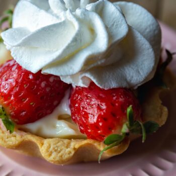 Sticky Toffee Strawberry Tart