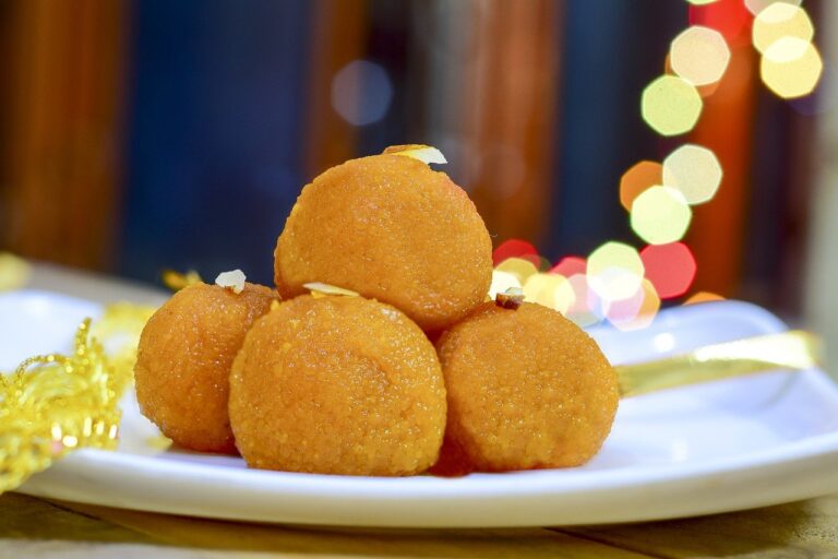 Motichoor Ladoo